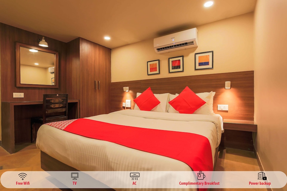 OYO 18951 City Xpress Hotel Rooms, Panjim Goa, Goa