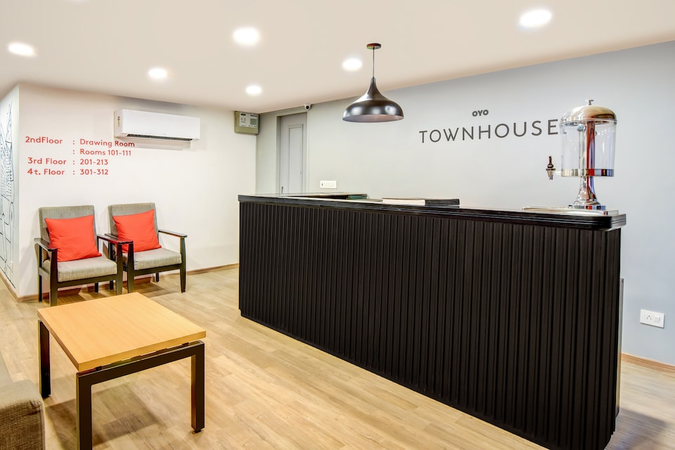 OYO Townhouse 115 Patel Nagar, Patel Nagar Delhi, Delhi