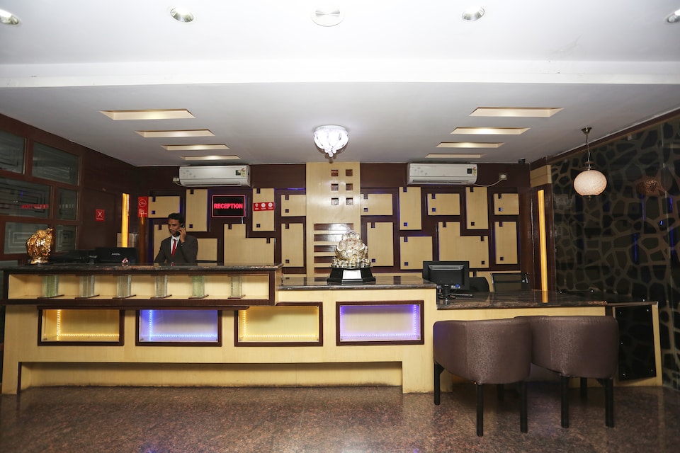 OYO 2925 Hotel Tri Inn, Firayalal, Ranchi