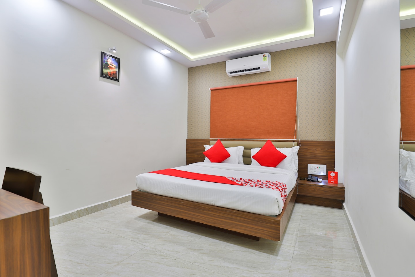 Hotels near Hazira Industrial Area  Surat  Room     1620 night