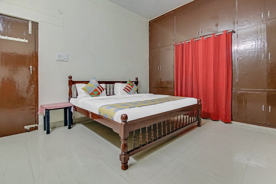 OYO Home 18975 Classic Stay, Bhowali Nainital, Nainital