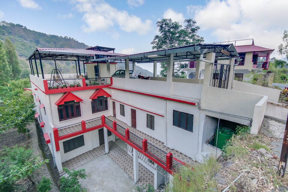 OYO Home 18975 Classic Stay, Bhowali Nainital, Nainital