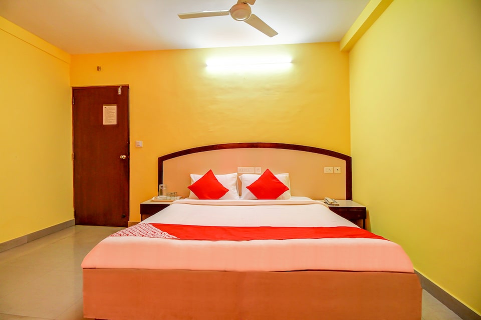 OYO 18976 Mascot Inn, Bendoorwell Mangalore, Mangalore