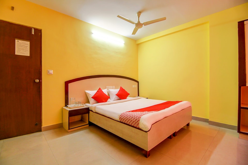 OYO 18976 Mascot Inn, Bendoorwell Mangalore, Mangalore