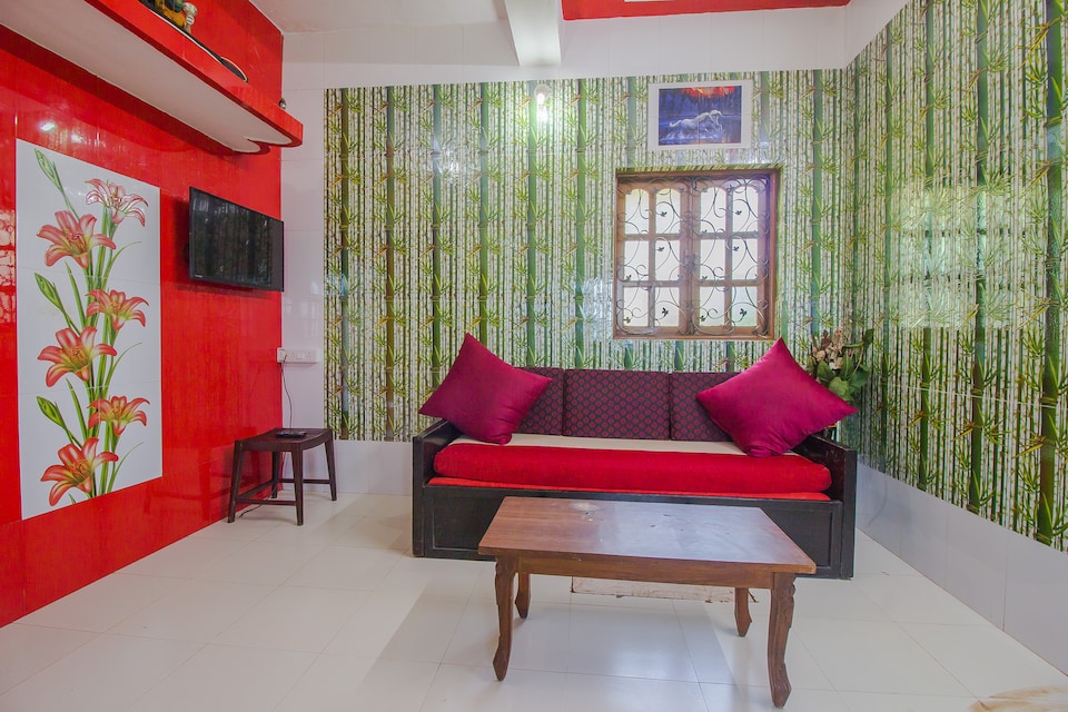 OYO Home 18984 Beachview 3BHK, Calangute Goa, Goa