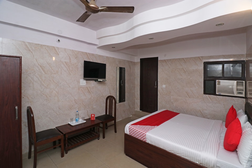 OYO Hotel Gagan, Charbagh Lucknow, Lucknow