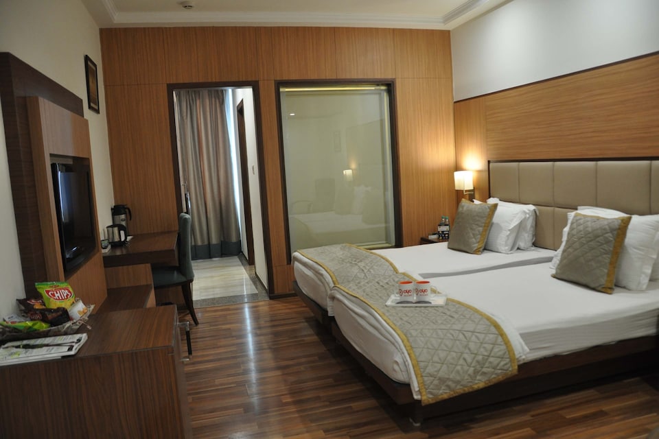 OYO 2930 Hotel Chanakya, Patna Station, Patna