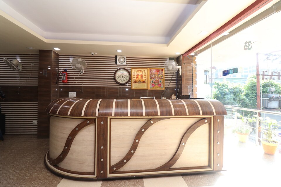 OYO 19008 HOTEL DOON 777, Dehradun ISBT, Dehradun