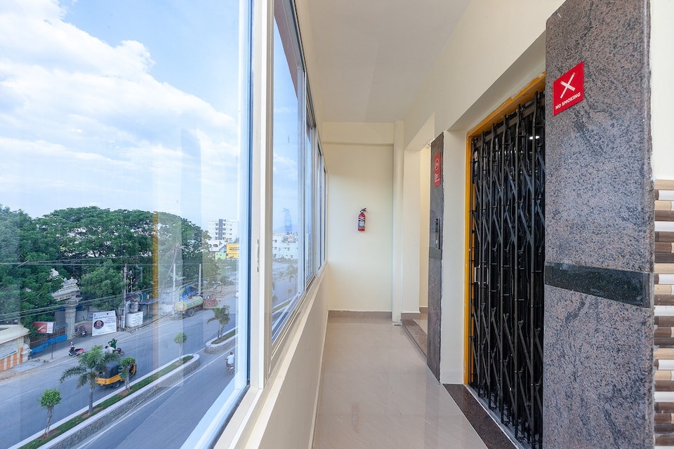 OYO Hotel Sannidhi Residency, Tiruchanur Road Tirupati-II, Tirupati