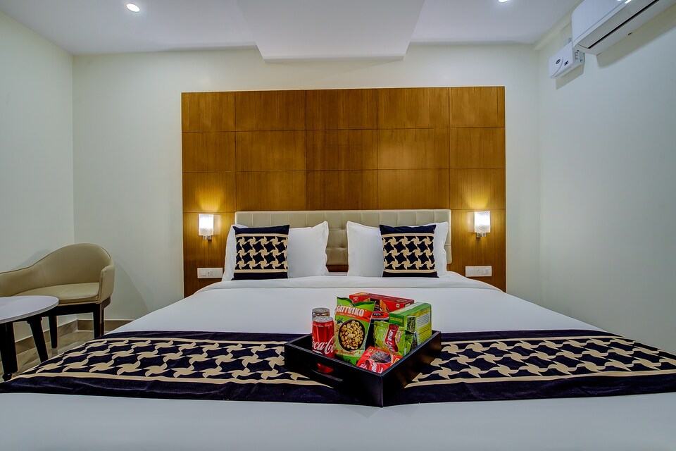 Collection O 30015 Kanaka Grand Hebbal, Hebbal Bangalore, Bangalore