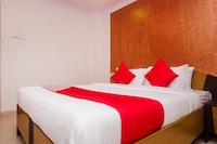 OYO Hotel Palm Star
