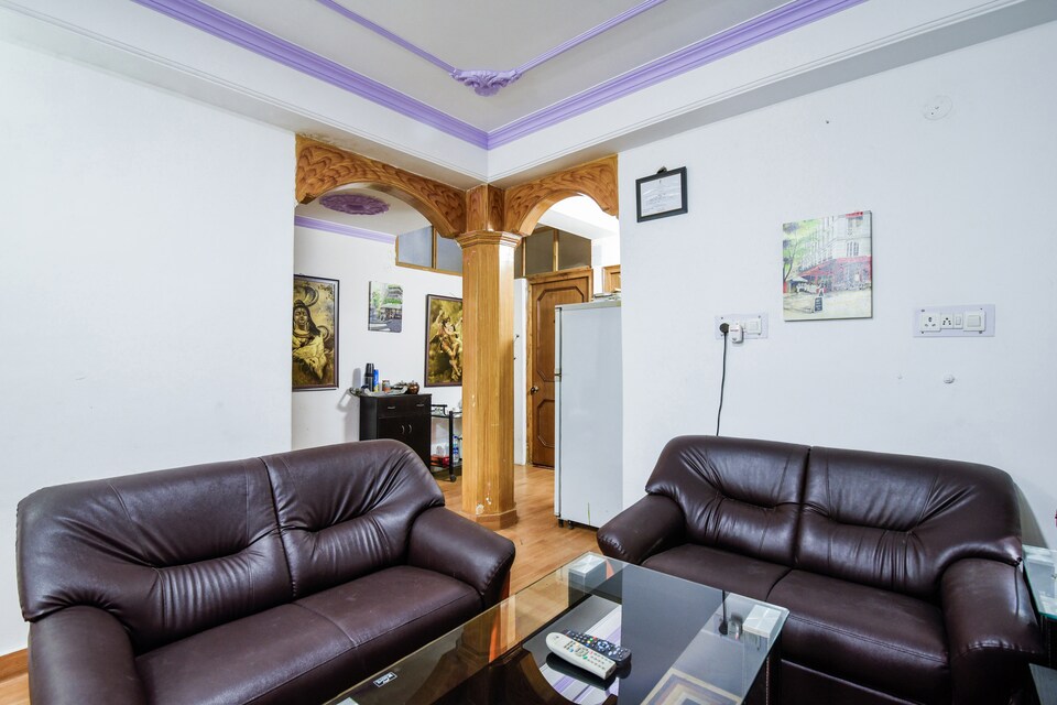 OYO Home 19148 Serene 3BHK, Sanjauli, Shimla