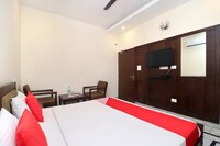 OYO Hotel Siswan Resort