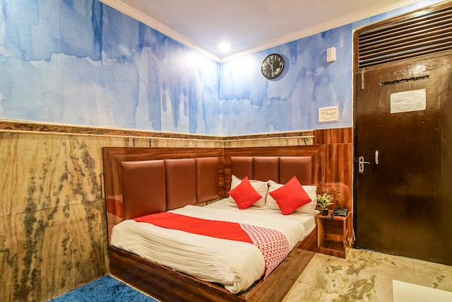 OYO Hotel Great Shiva Dlx Near Gurudwara Shri Bangla Sahib