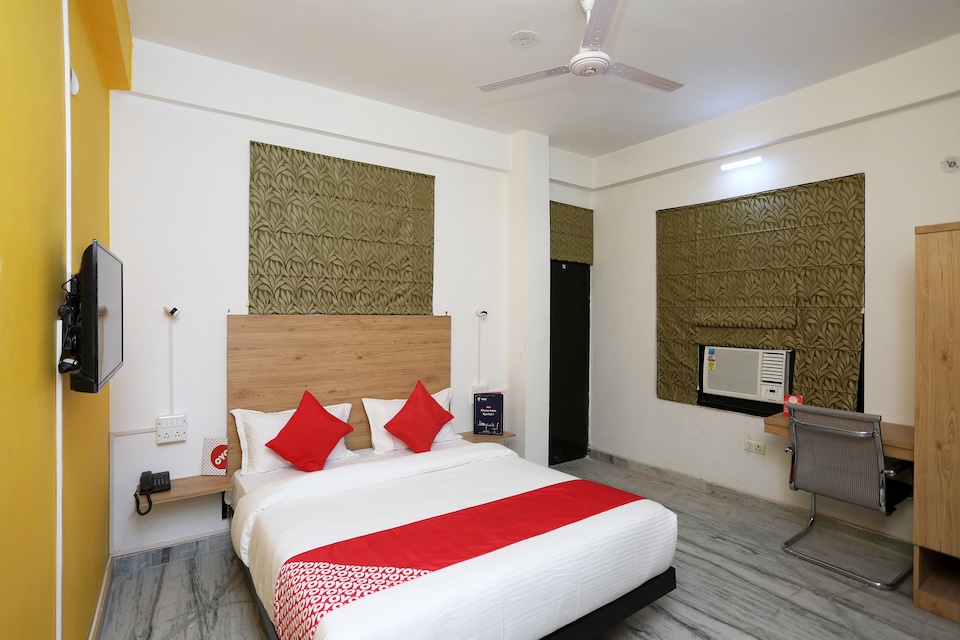 OYO 19166 Sona Mansion, Barra Kanpur, Kanpur