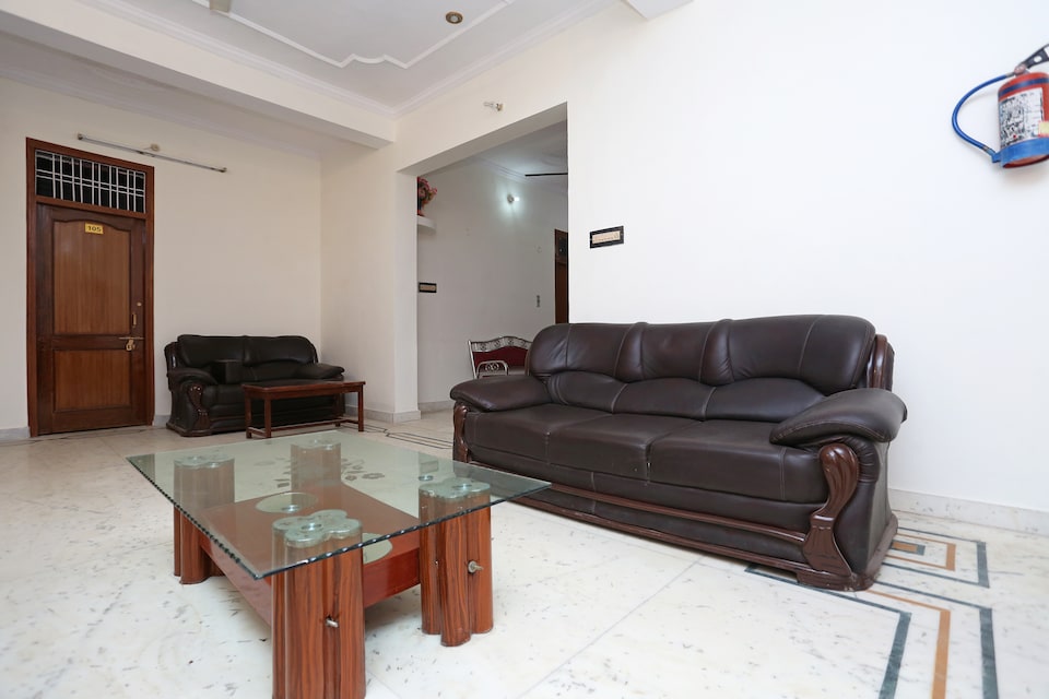 Hotel O Loknath Inn, New High Court Lucknow, Lucknow