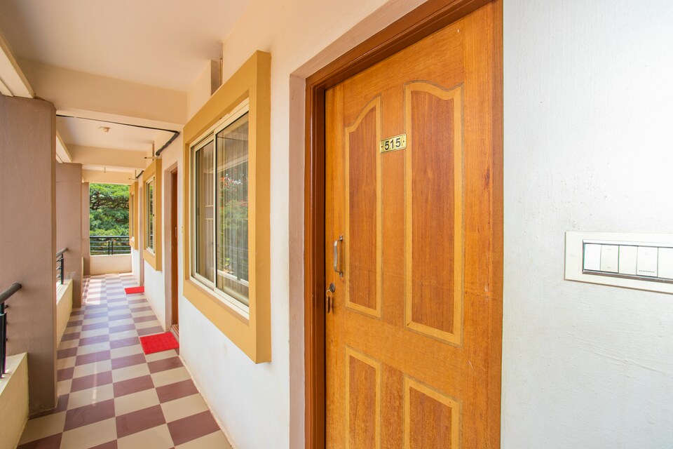 OYO 19179 LG रेजीडेंसी, Hoskote Bangalore, बैंगलोर