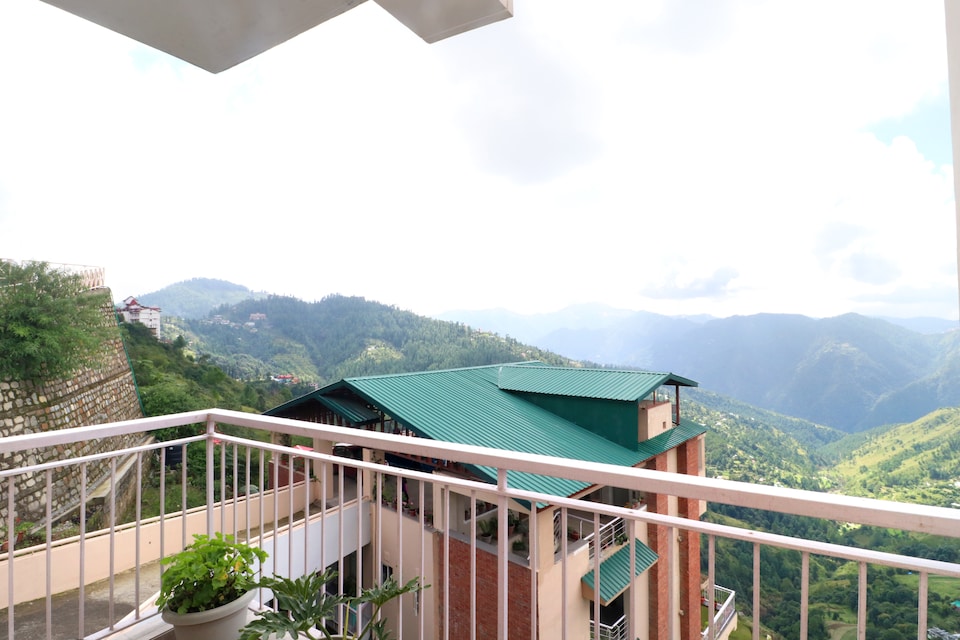 OYO Home 19185 कुलीन 2BHK, Mashobra-Naldera, शिमला