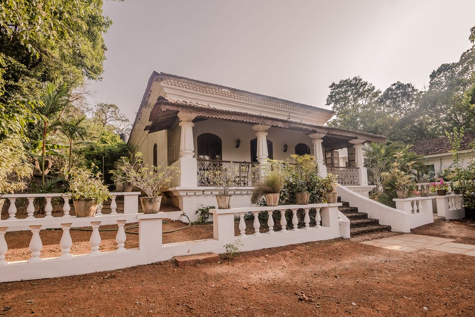 OYO Home 19190 Picturesque 3BHK, Anjuna Vagator Goa, गोवा