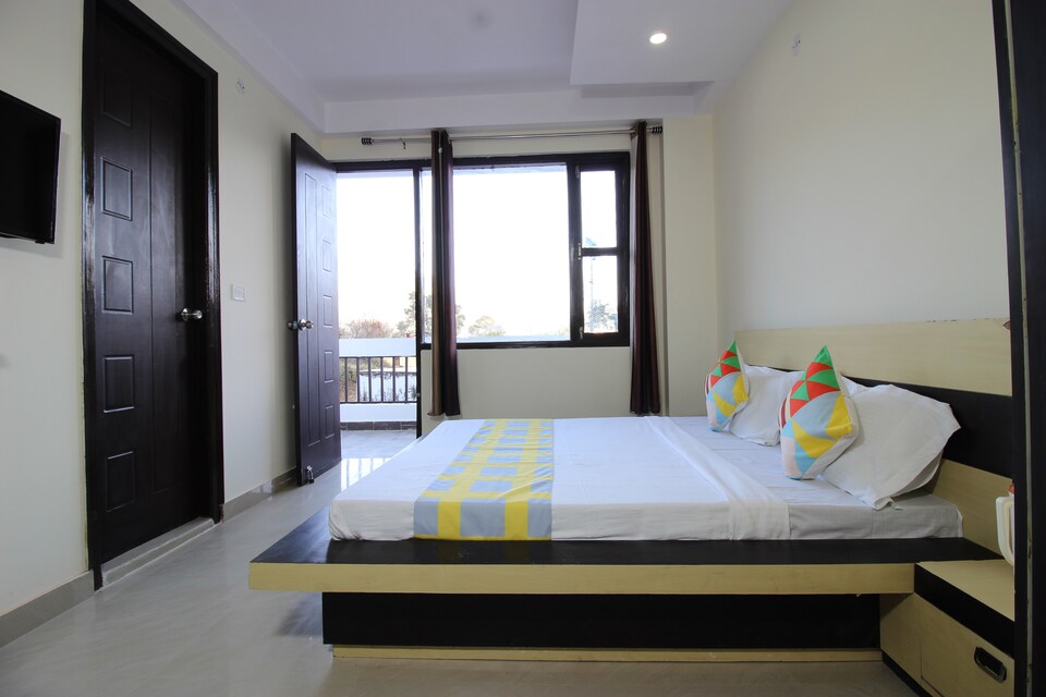 OYO Home 19287 Classic Stay, Bhowali Nainital, Nainital