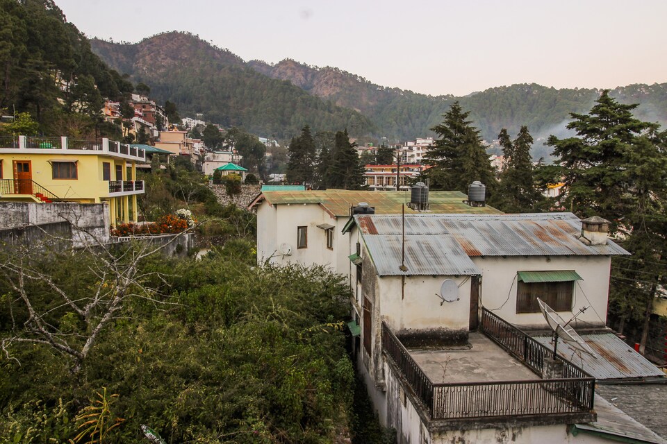 OYO Home 19297 Classy 2BHK, Bhowali Nainital, Nainital