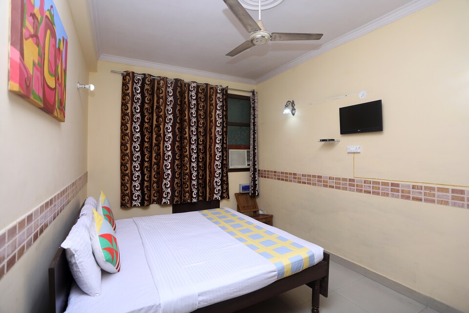 OYO Home 19300 Spacious Stay, Rajpur Road Dehradun, Dehradun