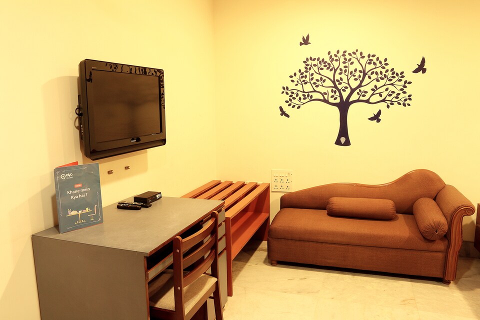 OYO 2941 near Royd Street, Esplanade Kolkata, Kolkata