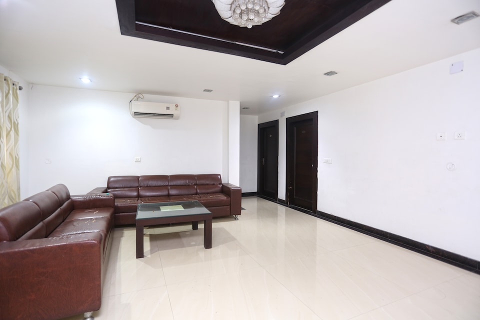 OYO Hotel Rajshree, Tikonia Haldwani, Haldwani
