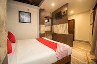 OYO Gupta's Hotel