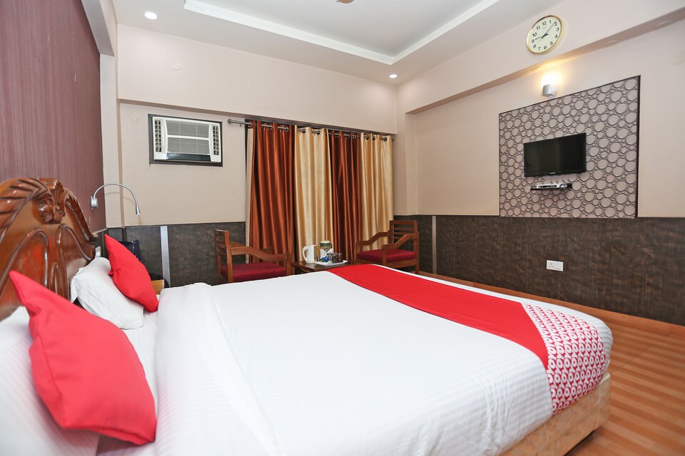 OYO 19332 A P Regency, Ambala City, Ambala