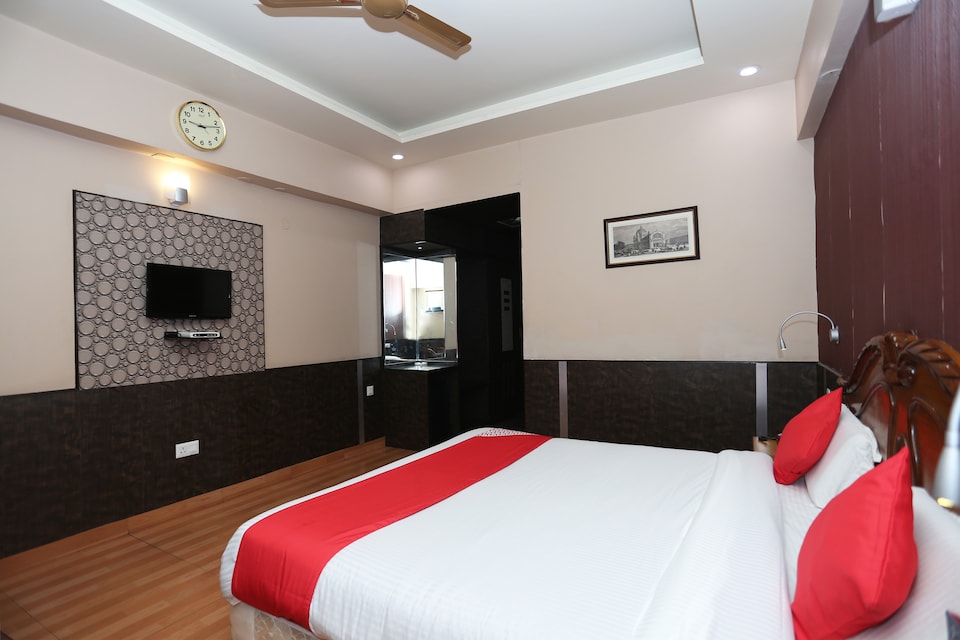 OYO 19332 A P Regency, Ambala City, Ambala