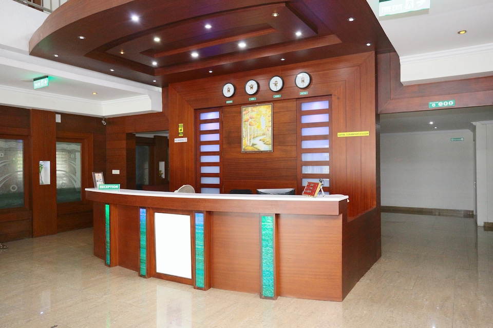 OYO Highway Palace Inn, Thrissur, Thrissur
