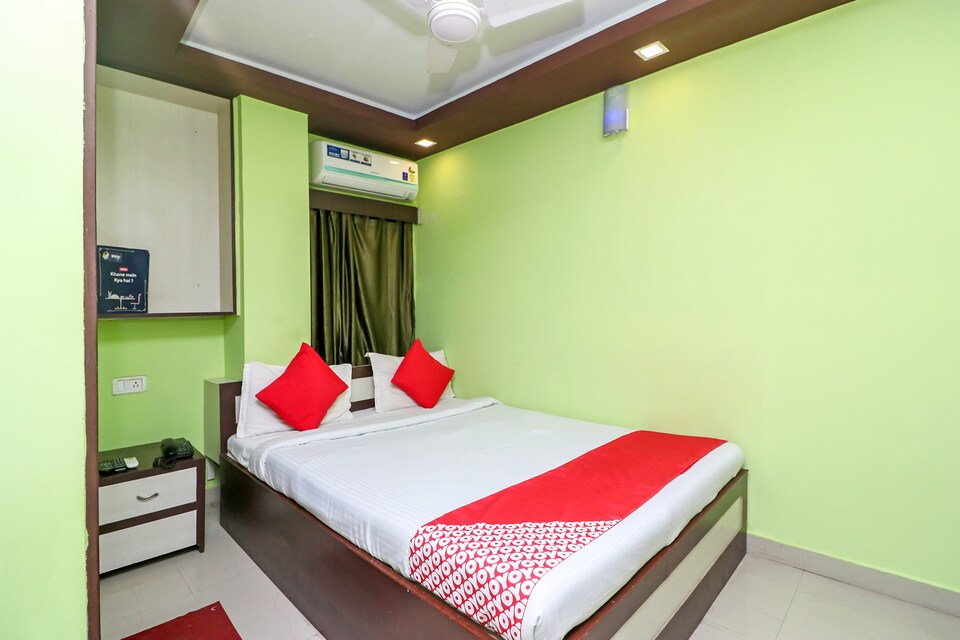 OYO 19357 Reda Right Taste, Howrah Kolkata, Kolkata