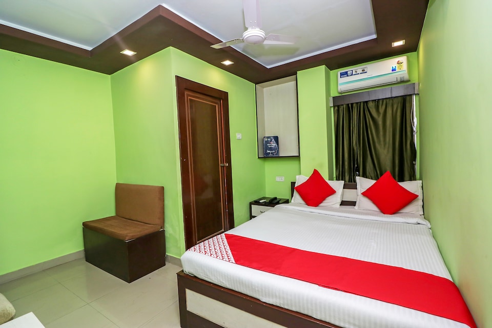 OYO 19357 Reda Right Taste, Howrah Kolkata, Kolkata