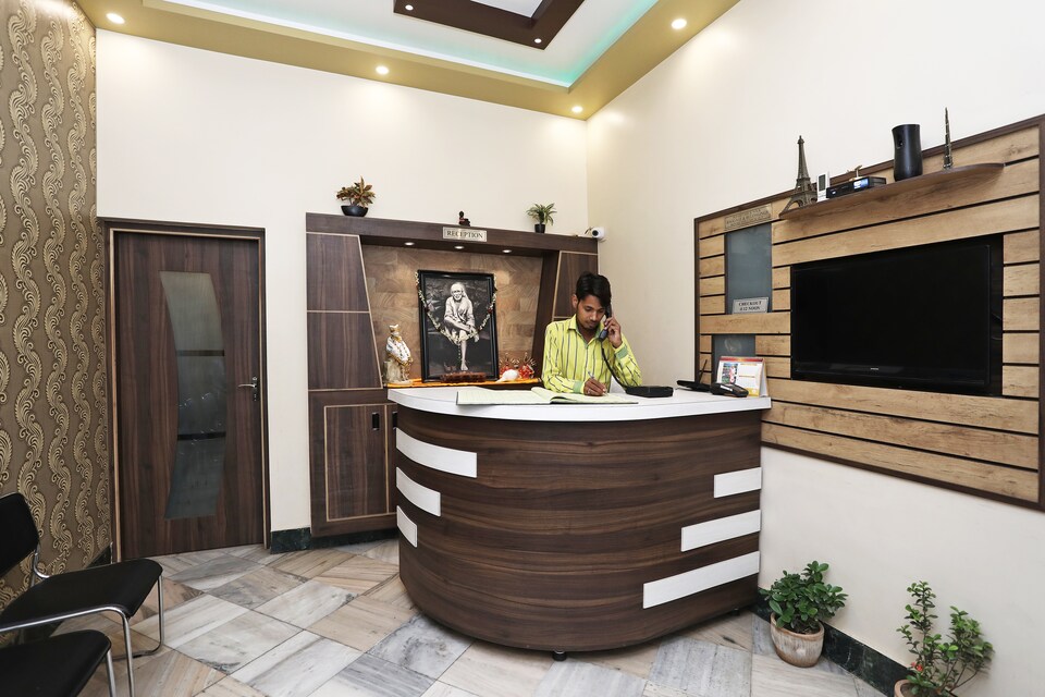 OYO 19379 Hotel Sai Palace, Sigra, Varanasi