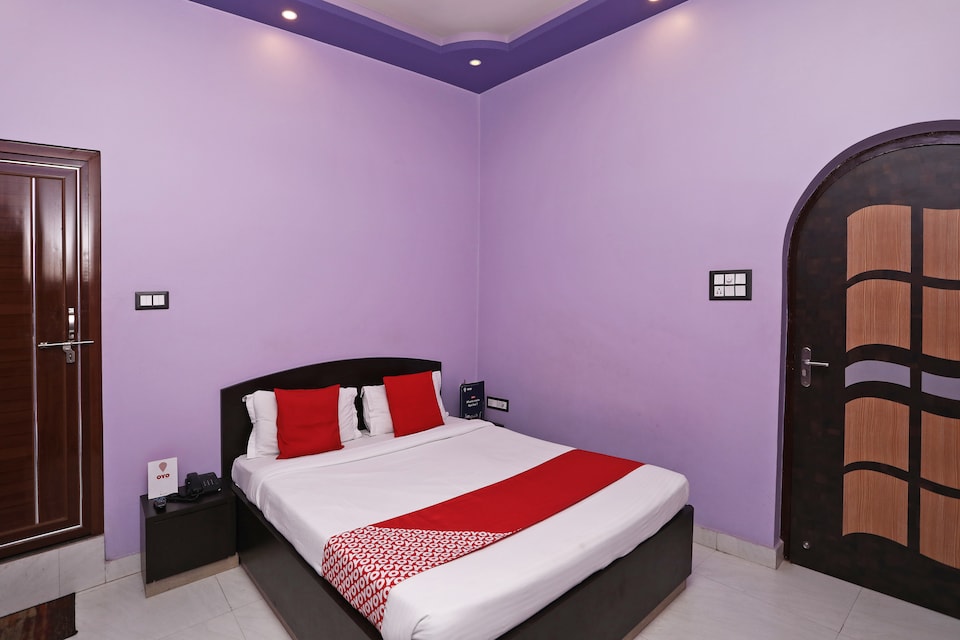 OYO 19379 Hotel Sai Palace, Sigra, Varanasi