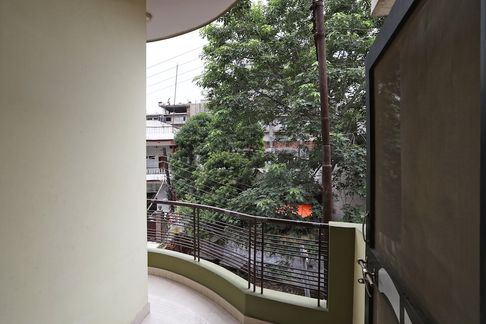 OYO 19379 Hotel Sai Palace, Sigra, Varanasi