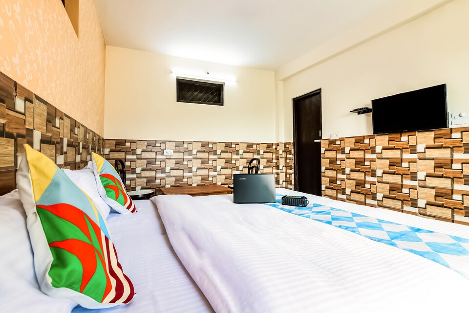 OYO Home 19386 Cozy Stay, Dharamshala, Dharamshala