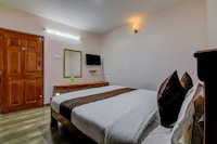 OYO Hotel All Season