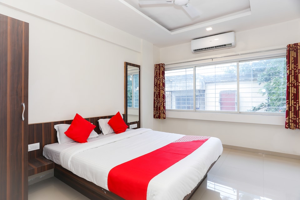 OYO 19404 Hotel Namrata, Panchavati-Adgaon, Nashik