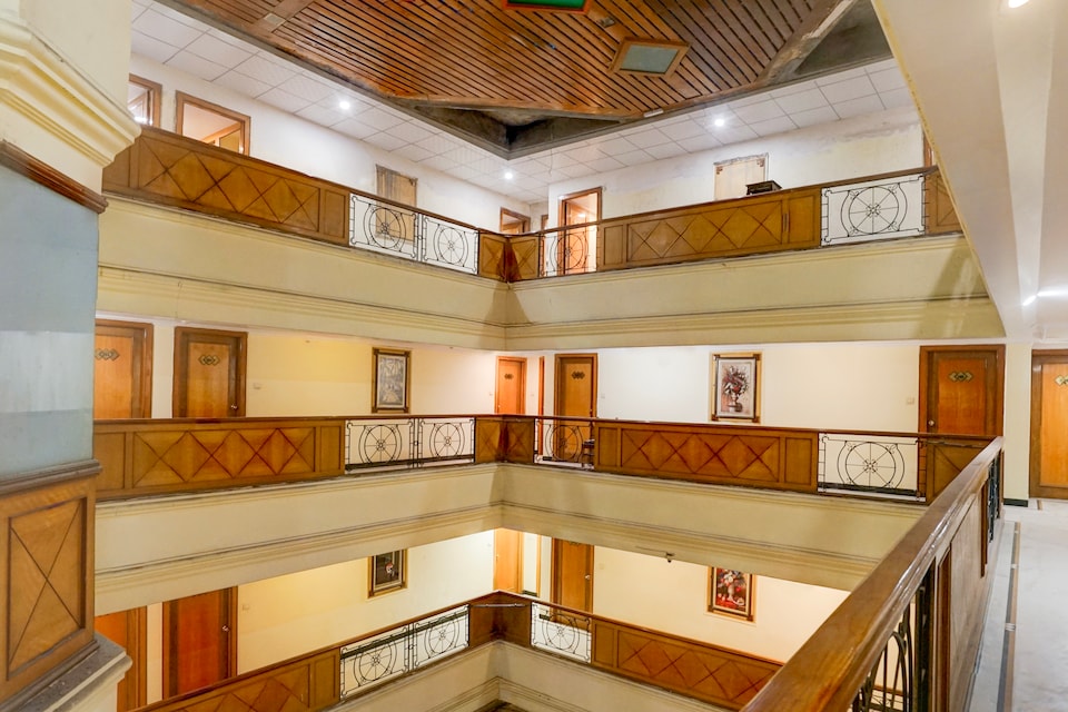 Super Townhouse Subhash Nagar Formerly Royal Palazzo, Sindhi Camp, Jaipur