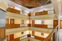 Super Townhouse Subhash Nagar Formerly Royal Palazzo