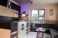 OYO Hotel K J International