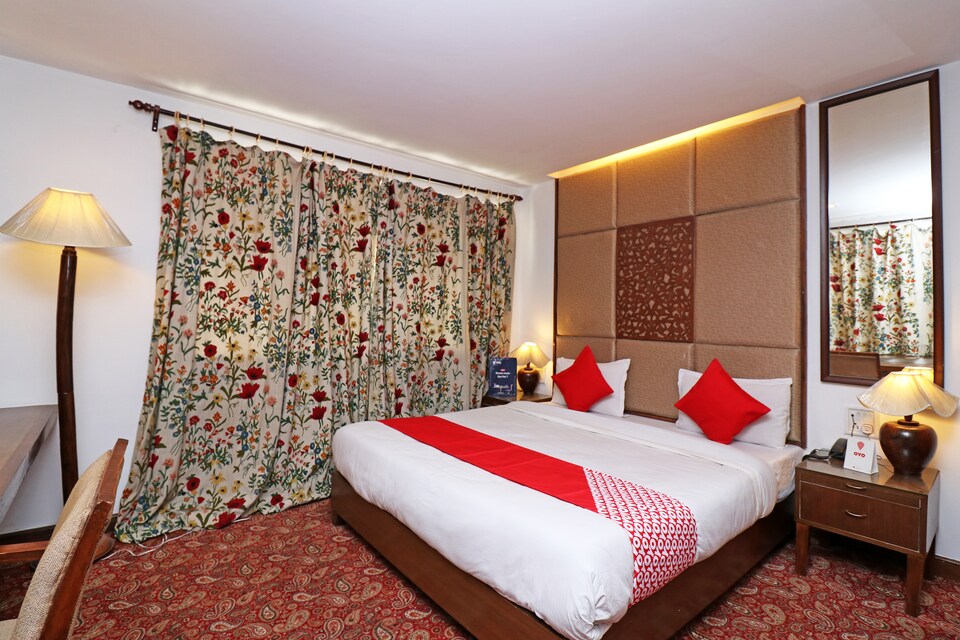 OYO 19478 Paradise Gateway (ishber), Nishat Srinagar, Srinagar