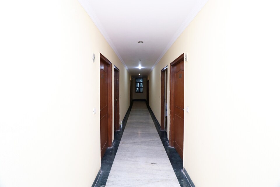 OYO 19484 Hotel Mahajan International , Vasant Kunj Delhi, Delhi