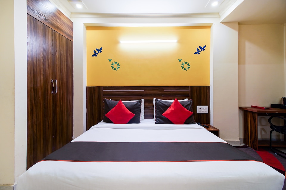 Collection O 19494 Dwarka Sector 7, Airport-Dwarka Delhi, Delhi