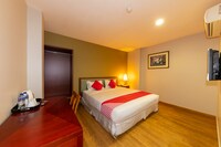 OYO 430 Oak Valley Boutique Hotel