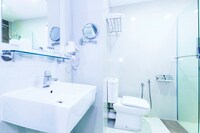 OYO 430 Oak Valley Boutique Hotel