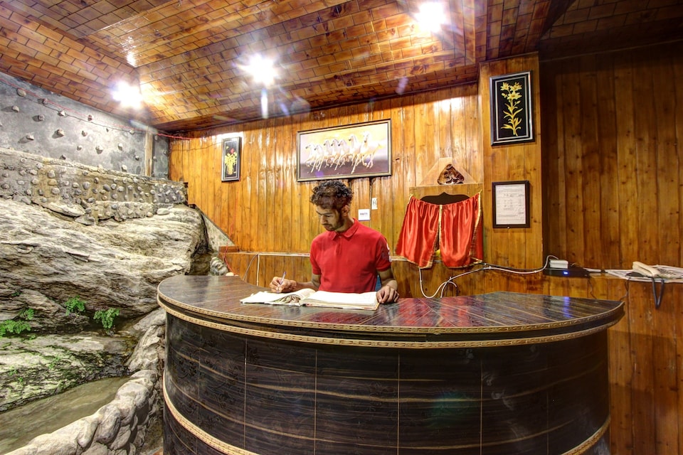Hotel O Shishamaati, Kullu, कुल्लू