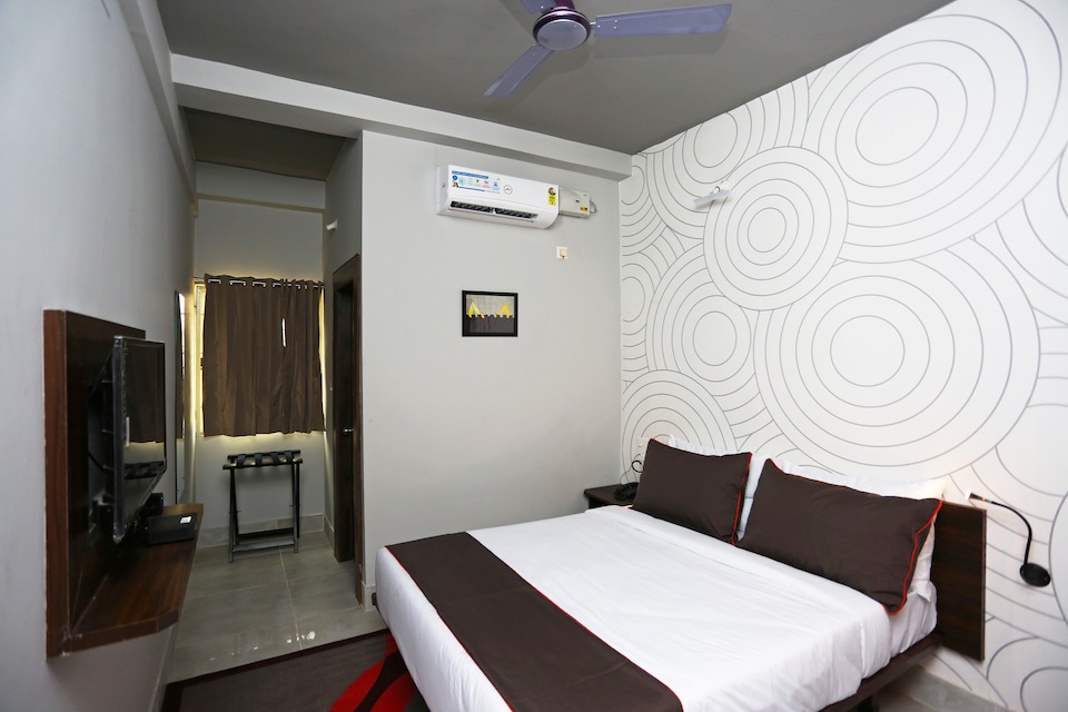 Live on BBS643, Chandrasekharpur, Bhubaneswar
